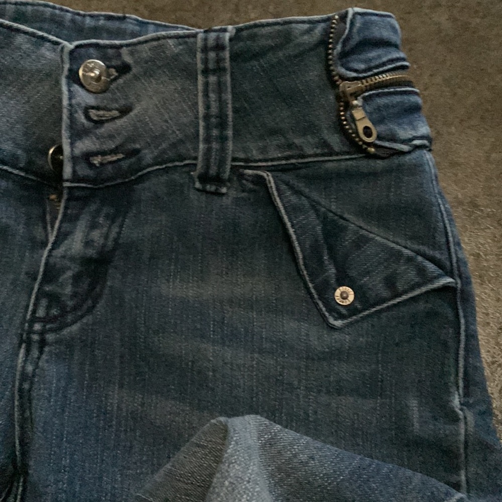 Jeans - Picture 3 of 4